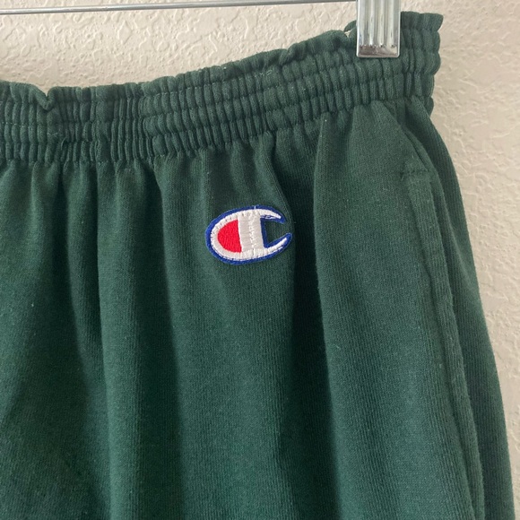 Champion Vintage 90s Men’s Athletic Workout Shorts - Picture 2 of 7